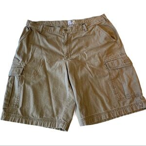Marlin Trading Company Men Khaki Cargo Pocketed Shorts Size 38 High-Rise EUC